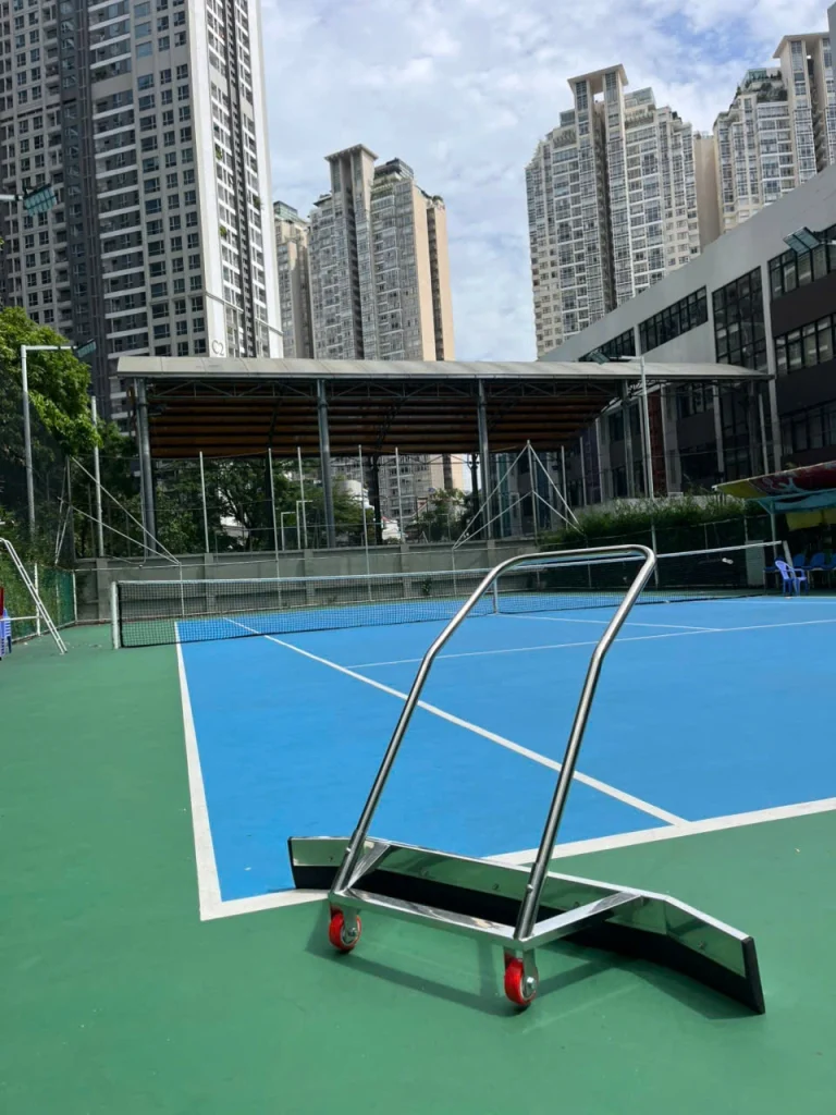 Cây đẩy nước sân Pickleball, sân tennis, sân bóng
